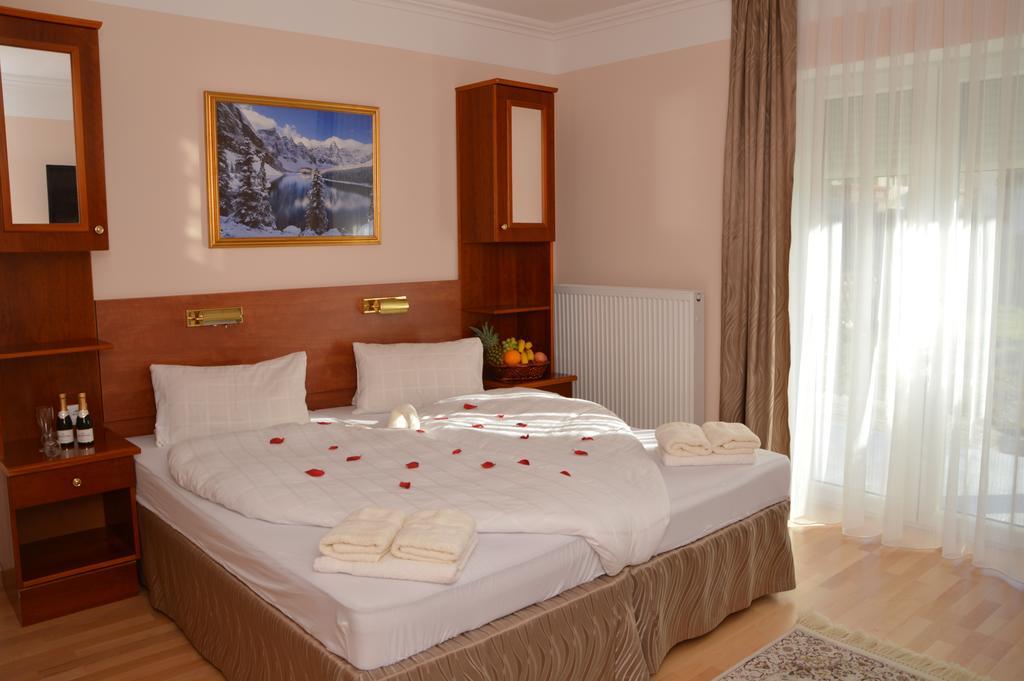 Private Room Pyrkerstrasse Bad Hofgastein Værelse billede