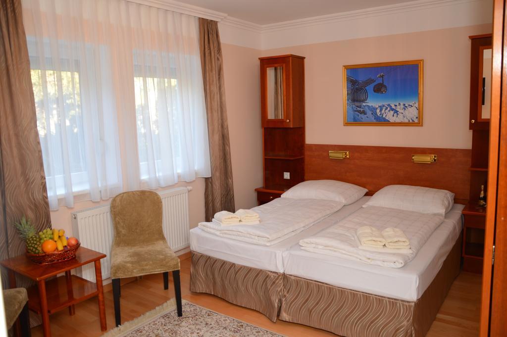 Private Room Pyrkerstrasse Bad Hofgastein Værelse billede